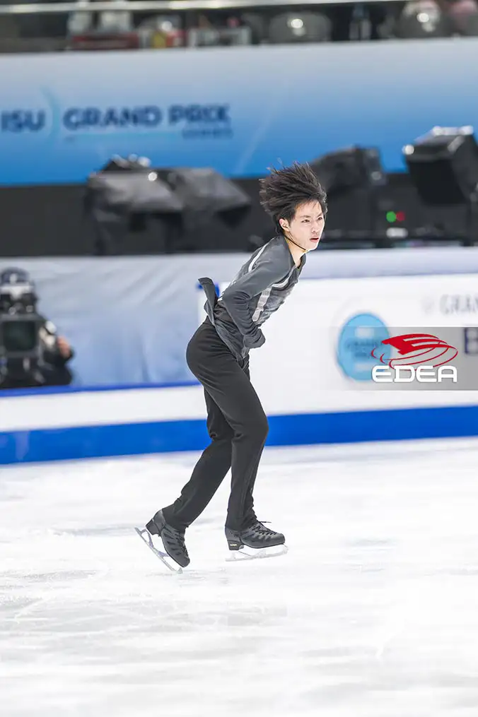 Ice Gallery Skates U.S.